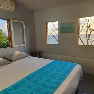 Bellavista - Blue Lizard , Fresh Water Bay Colombia
