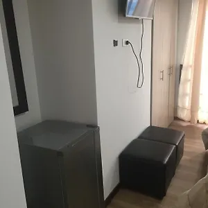Aparta Estudio En Norte , Bogotá Colombia