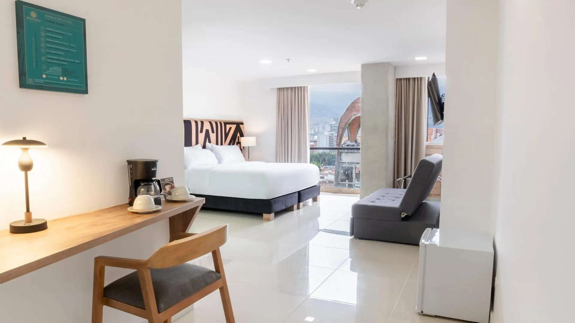 Origen Local Suites Medellín Szálloda